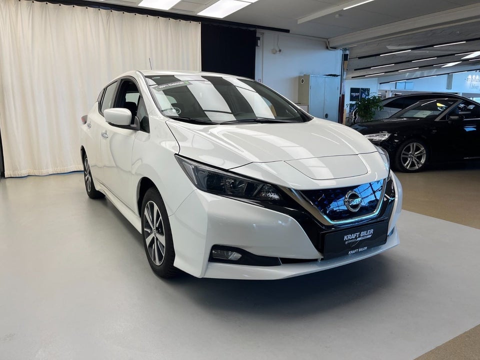 Nissan Leaf 40 Acenta 5d