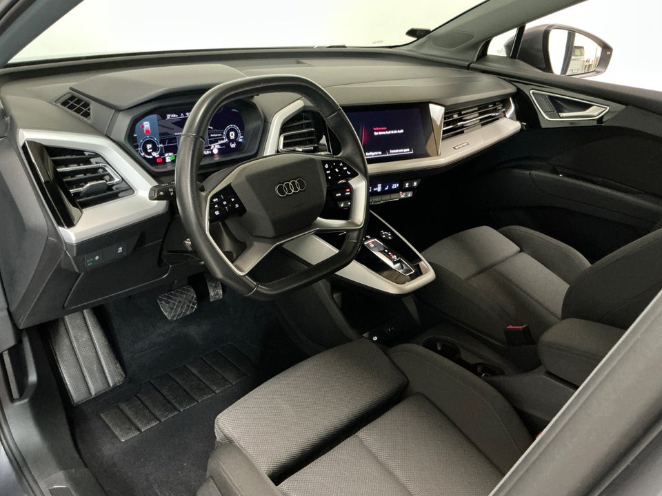 Audi Q4 e-tron 40 Attitude 5d
