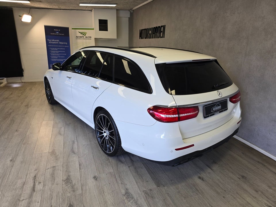 Mercedes E43 3,0 AMG stc. aut. 4Matic 5d