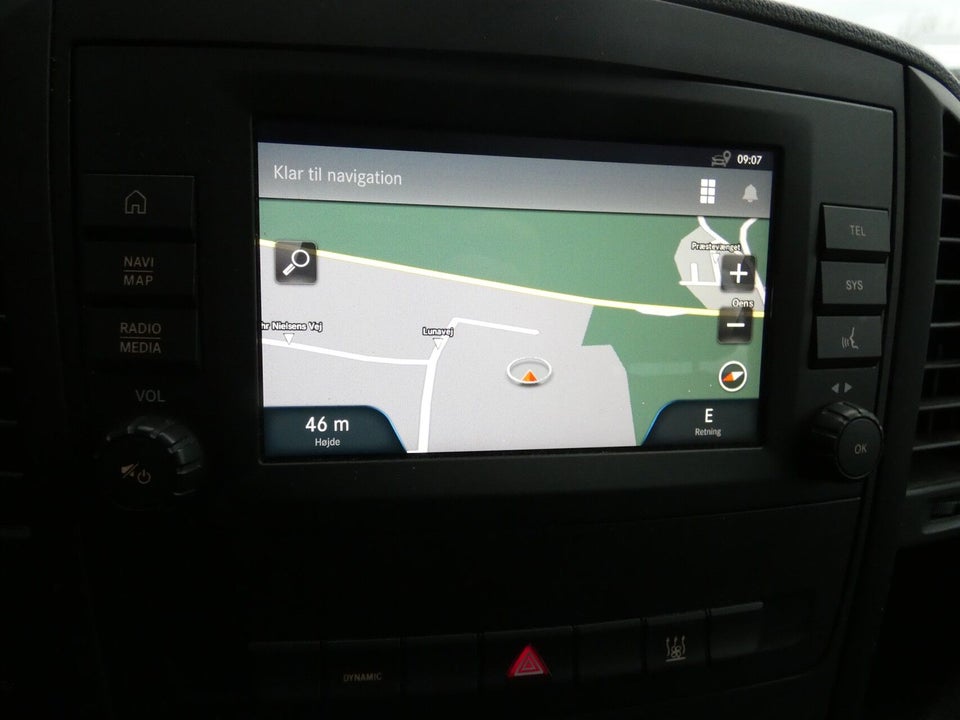 Mercedes eVito 129 Tourer PRO XL Van