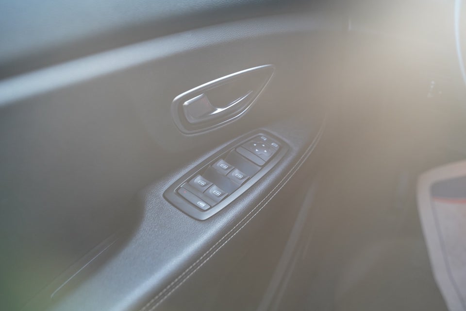 Renault Grand Scenic IV 1,5 dCi 110 Intens EDC 7prs 5d