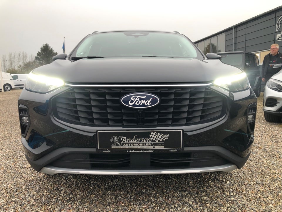 Ford Kuga 2,5 PHEV Titanium CVT 5d