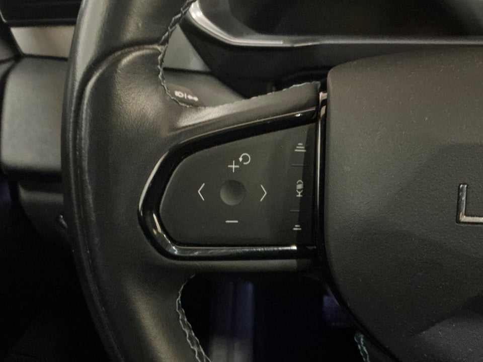 Lynk & Co 01 1,5 PHEV 5d