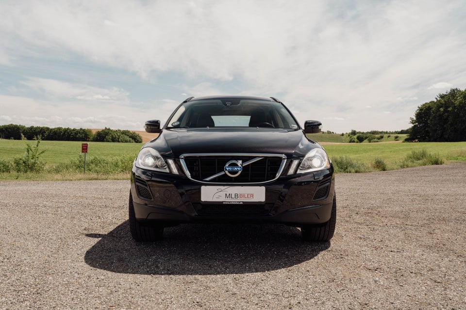 Volvo XC60 2,0 D4 163 Summum aut. 5d