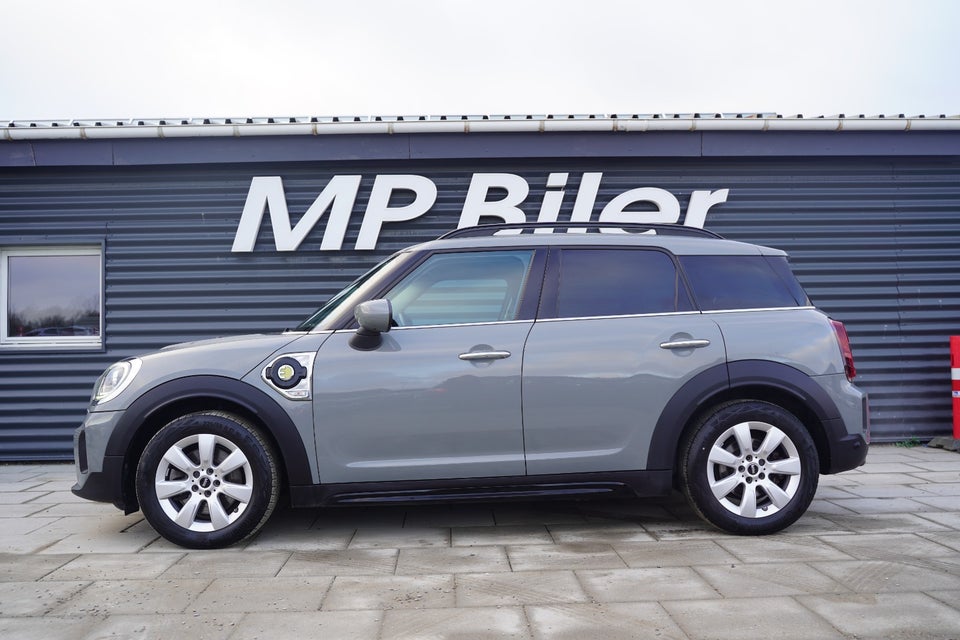 MINI Countryman Cooper SE 1,5 Essential aut. ALL4 5d