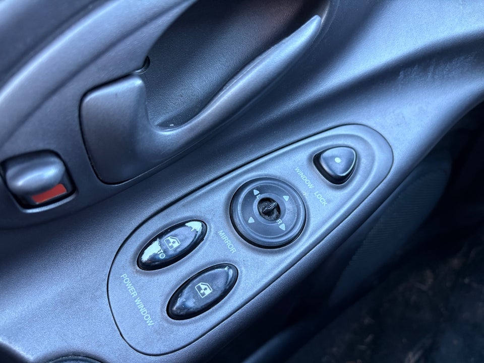 Hyundai Coupé 2,0  3d