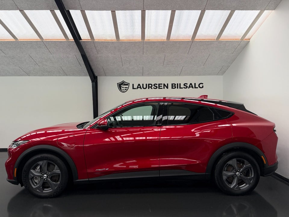 Ford Mustang Mach-E 68 Standard Range 5d