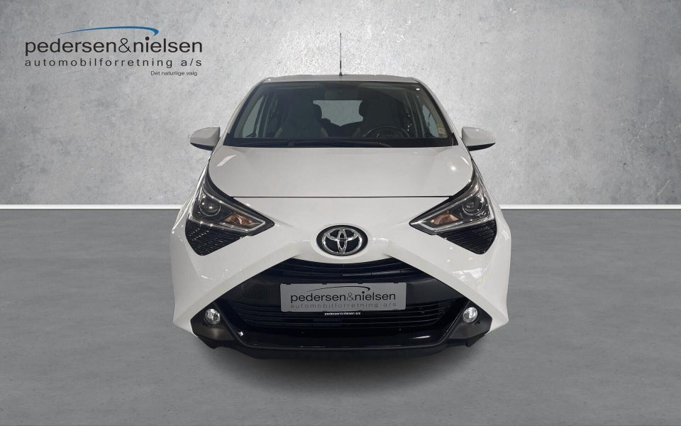 Toyota Aygo 1,0 VVT-i x-press 5d