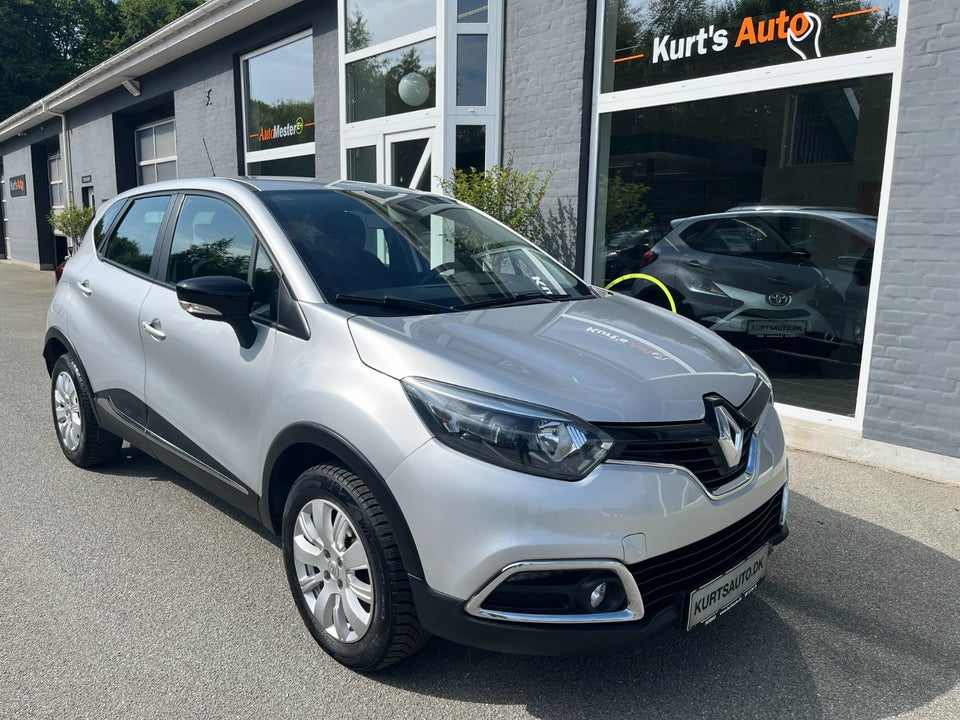Renault Captur 0,9 TCe 90 Expression 5d