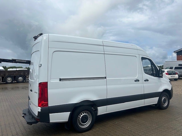 Mercedes Sprinter 317 2,0 CDi A2 Kassevogn aut. RWD