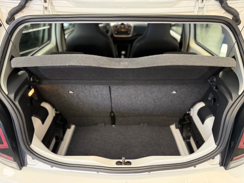 VW Up! 1,0 MPi 60 Move Up! BMT 5d