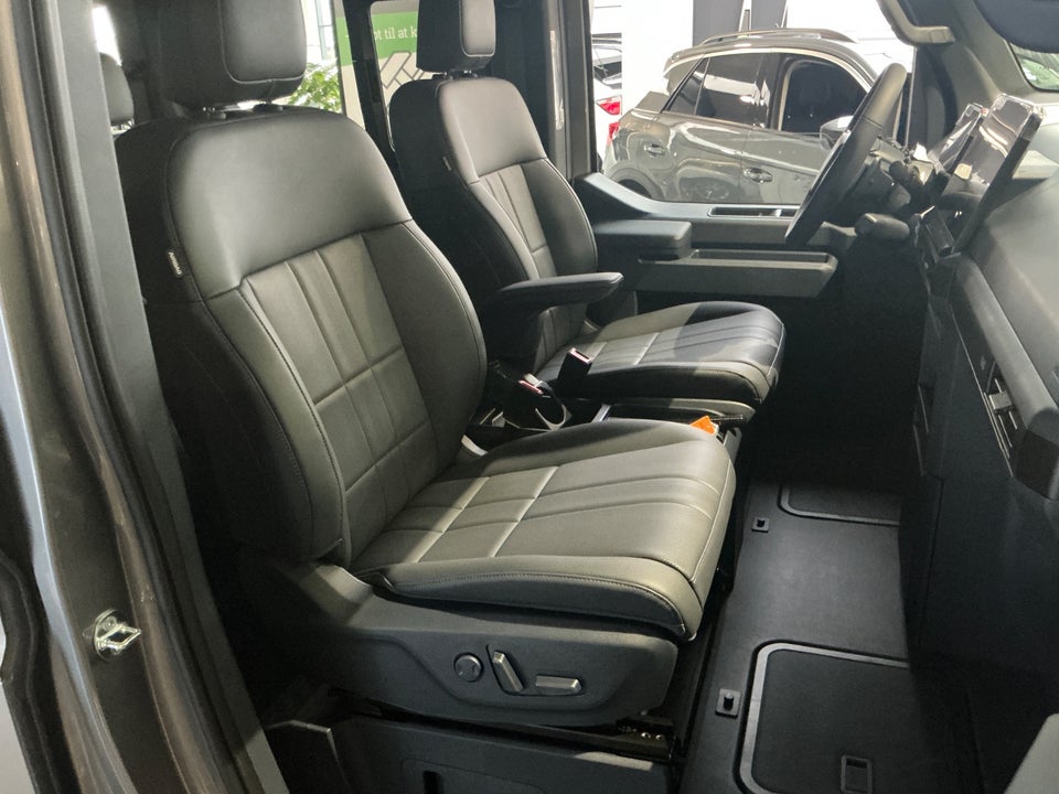 Kia PV5 71 Long Range Upgrade 5d