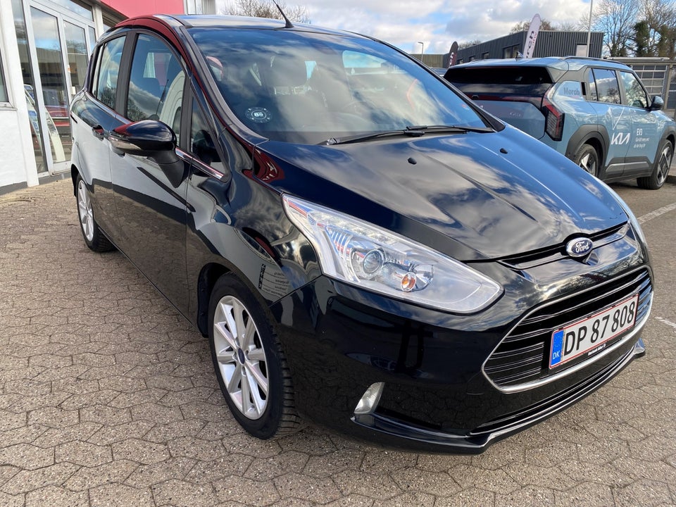 Ford B-MAX 1,0 SCTi 100 Titanium 5d