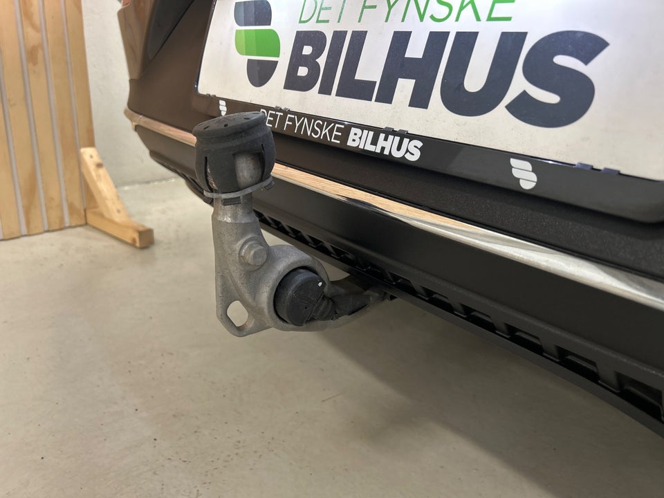 Mercedes EQE300 Electric Art 4d