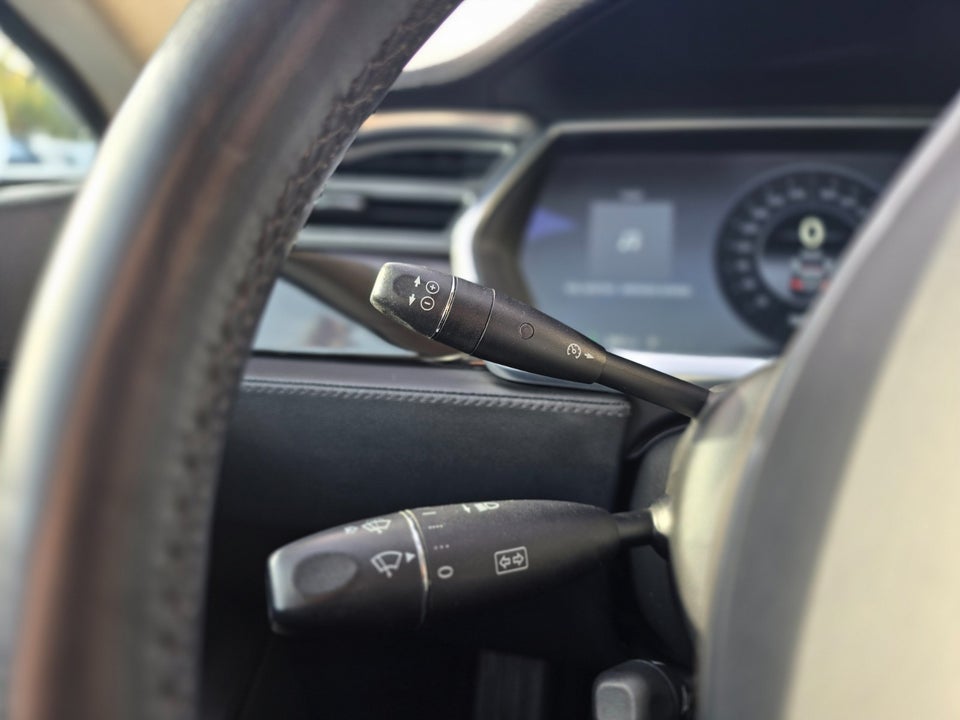 Tesla Model S P85 5d