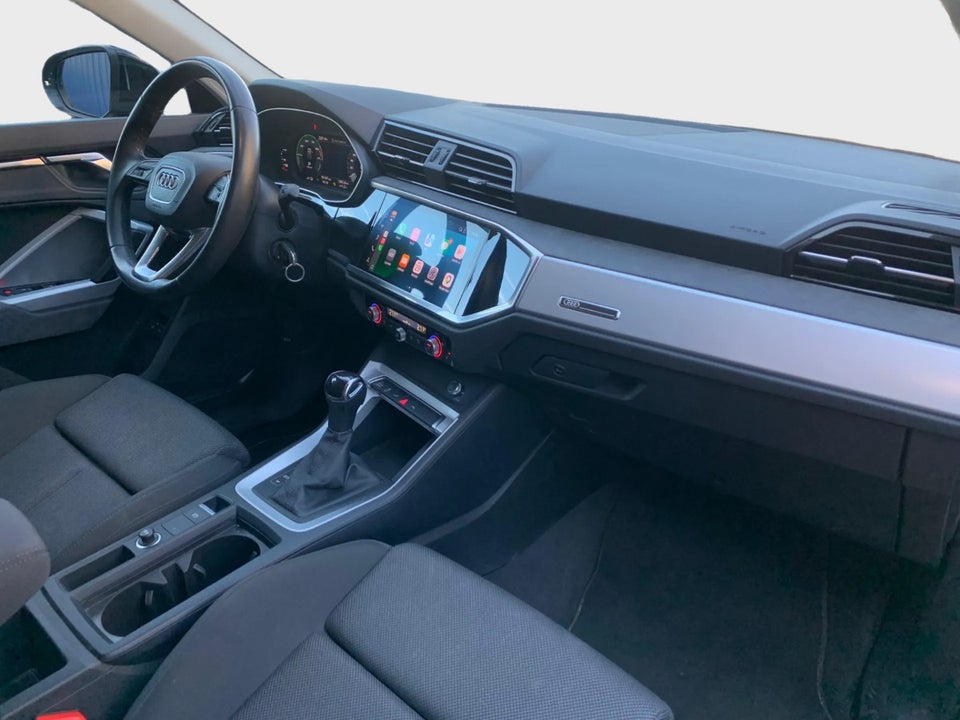 Audi Q3 45 TFSi e Prestige Sportback S-tr. 5d