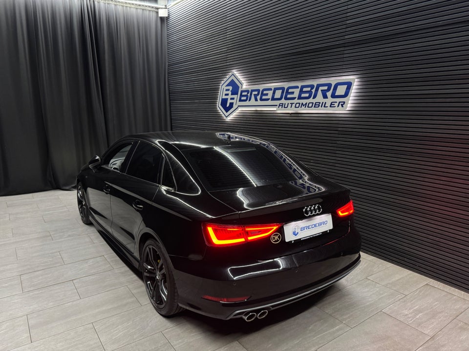 Audi A3 2,0 TDi 150 S-line 4d
