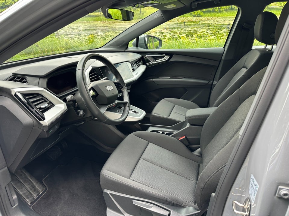 Audi Q4 e-tron 35  5d