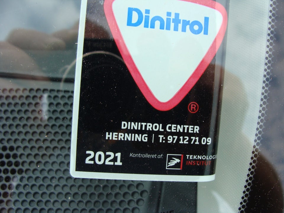 Citroën C1 1,0 VTi Shine 5d