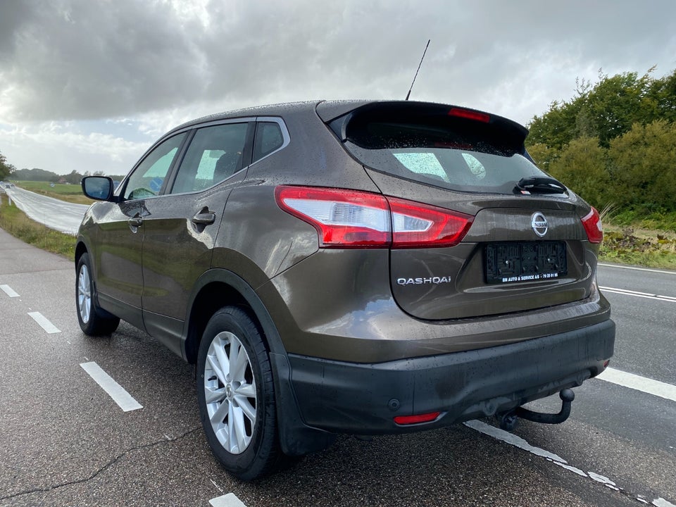 Nissan Qashqai 1,2 Dig-T 115 Acenta 5d