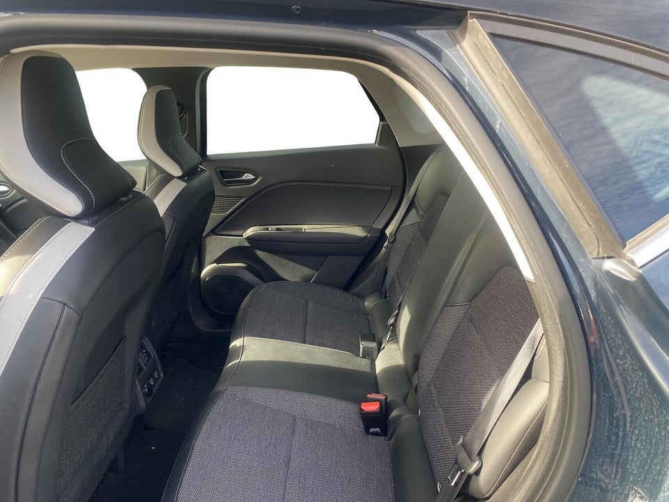 Renault Captur 1,6 E-Tech Intens 5d