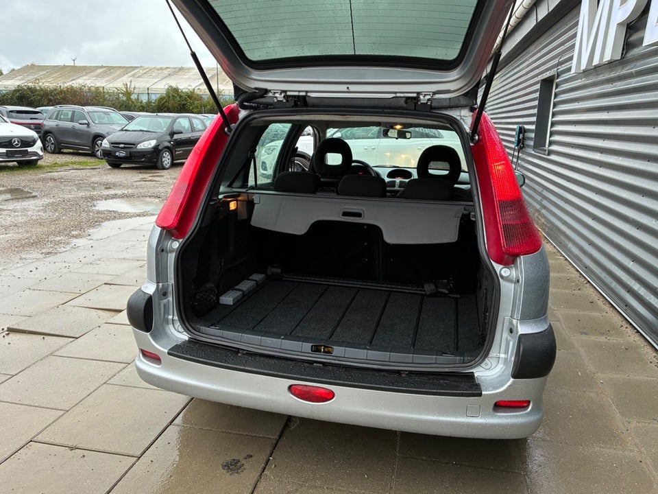 Peugeot 206 1,6 SW 5d