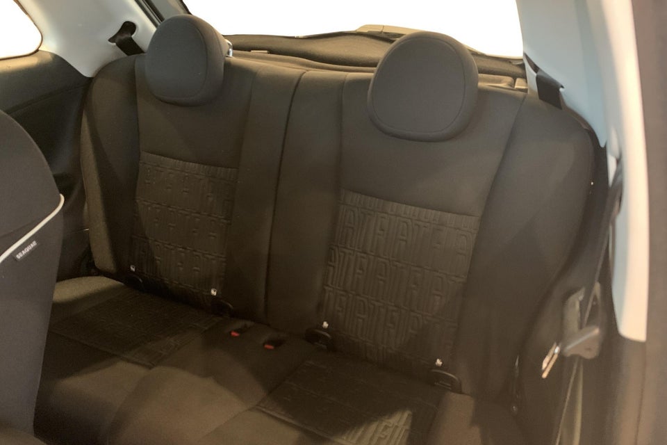 Fiat 500e 42 Icon 3d