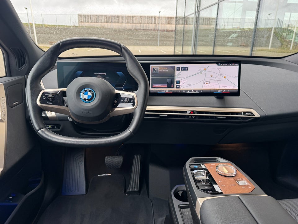 BMW iX xDrive50 Supercharged 5d