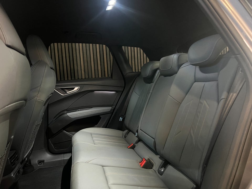 Audi Q4 e-tron 40 edition one S-line 5d