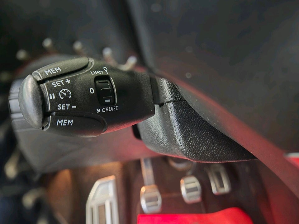 Peugeot 308 1,5 BlueHDi 130 Allure+ SW 5d