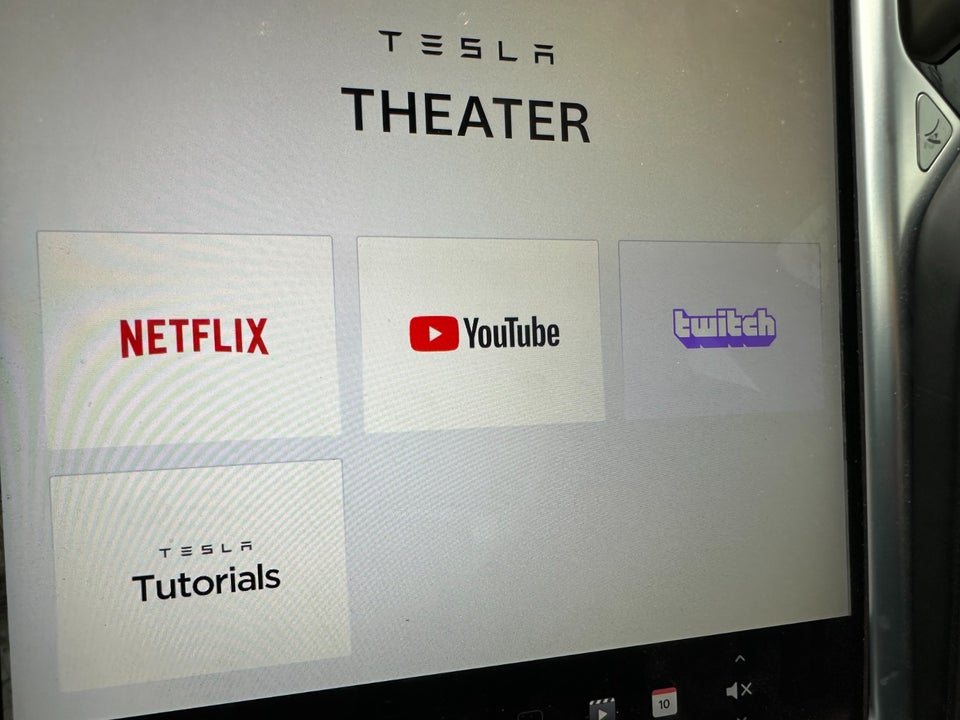 Tesla Model S 85D 5d