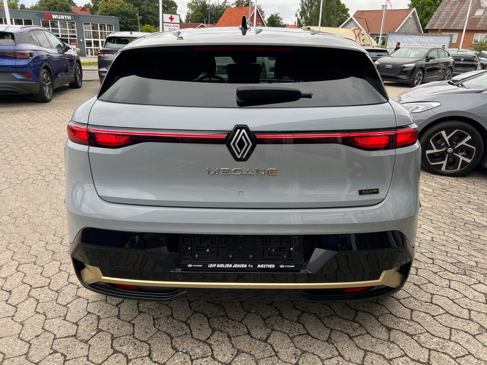 Renault Megane E-Tech 60 Iconic 5d