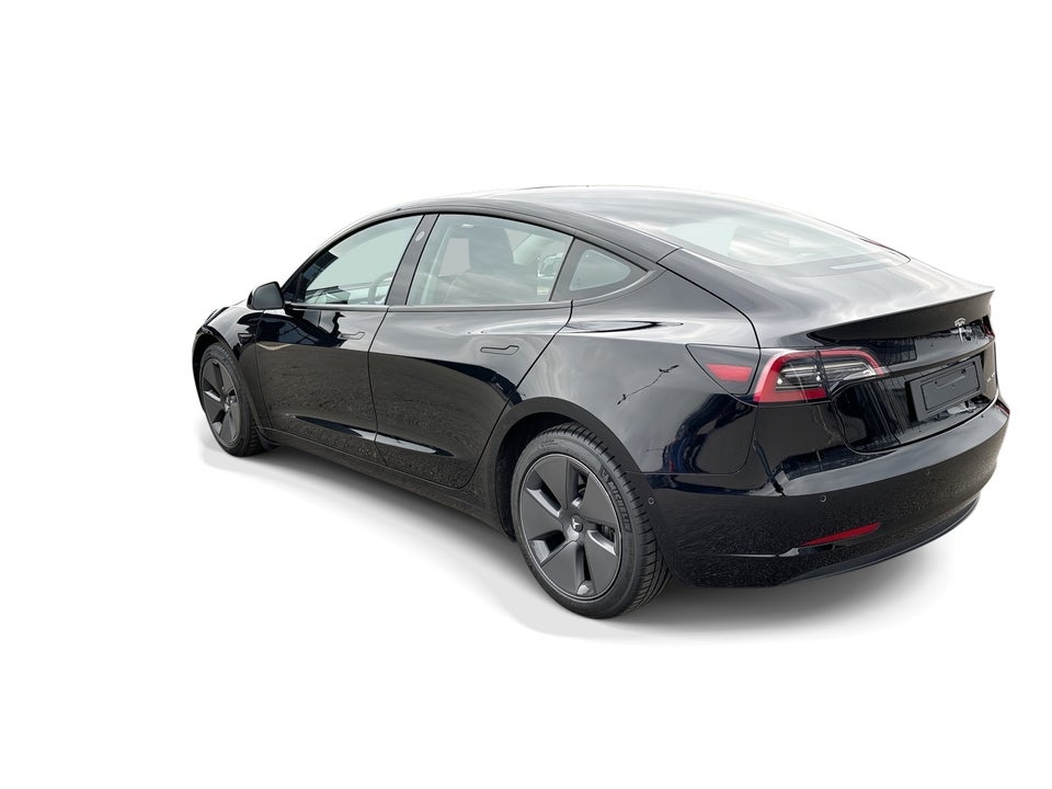 Tesla Model 3 Long Range AWD 4d