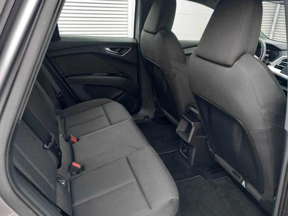 Audi Q4 e-tron 40 Attitude 5d