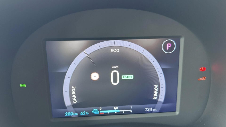 Fiat 600e 54 (RED) 5d