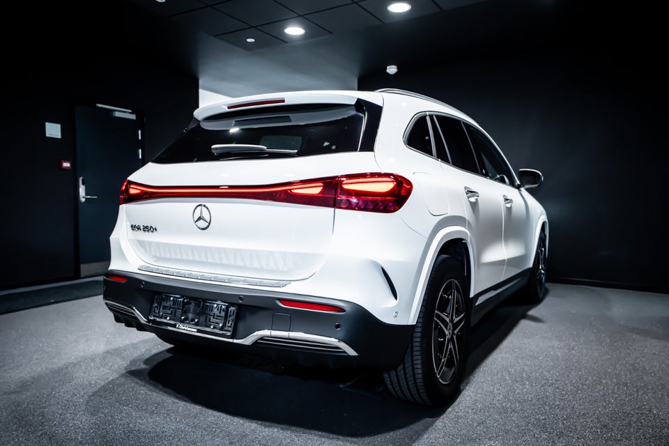 Mercedes EQA250+ AMG Premium 5d
