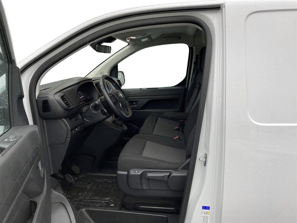 Toyota ProAce 2,0 D 144 Long Comfort Master 4d