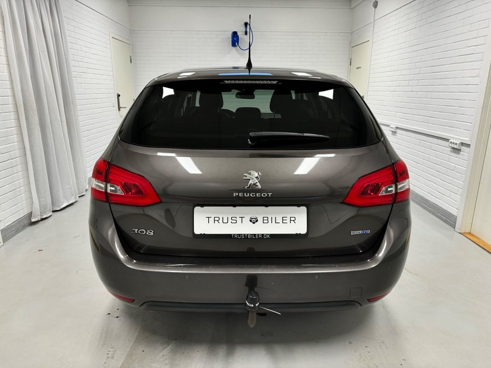 Peugeot 308 1,6 BlueHDi 120 Active SW 5d