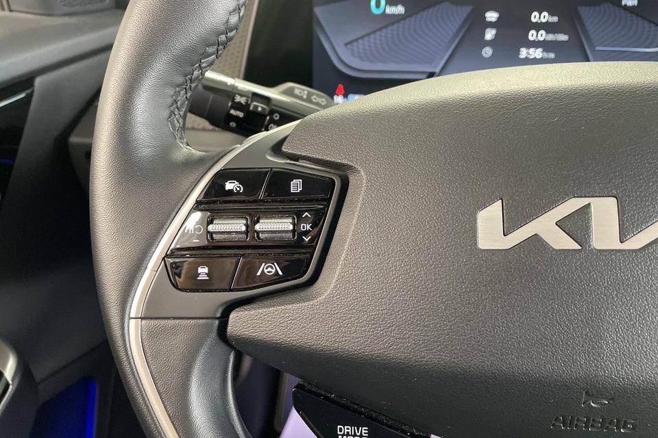 Kia EV6 58 Standard Range Upgrade 5d