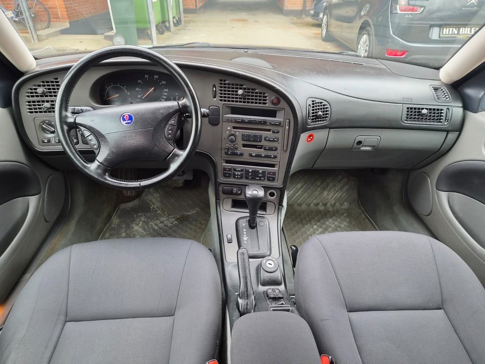 Saab 9-5 2,0 T Linear Estate aut. 5d