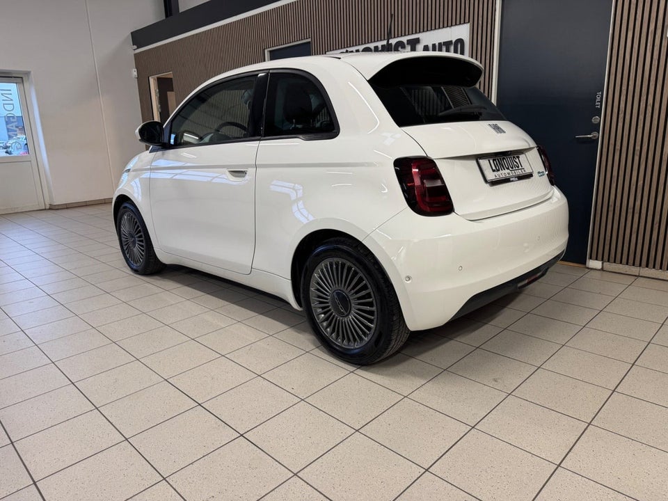 Fiat 500e 42 Icon 3d