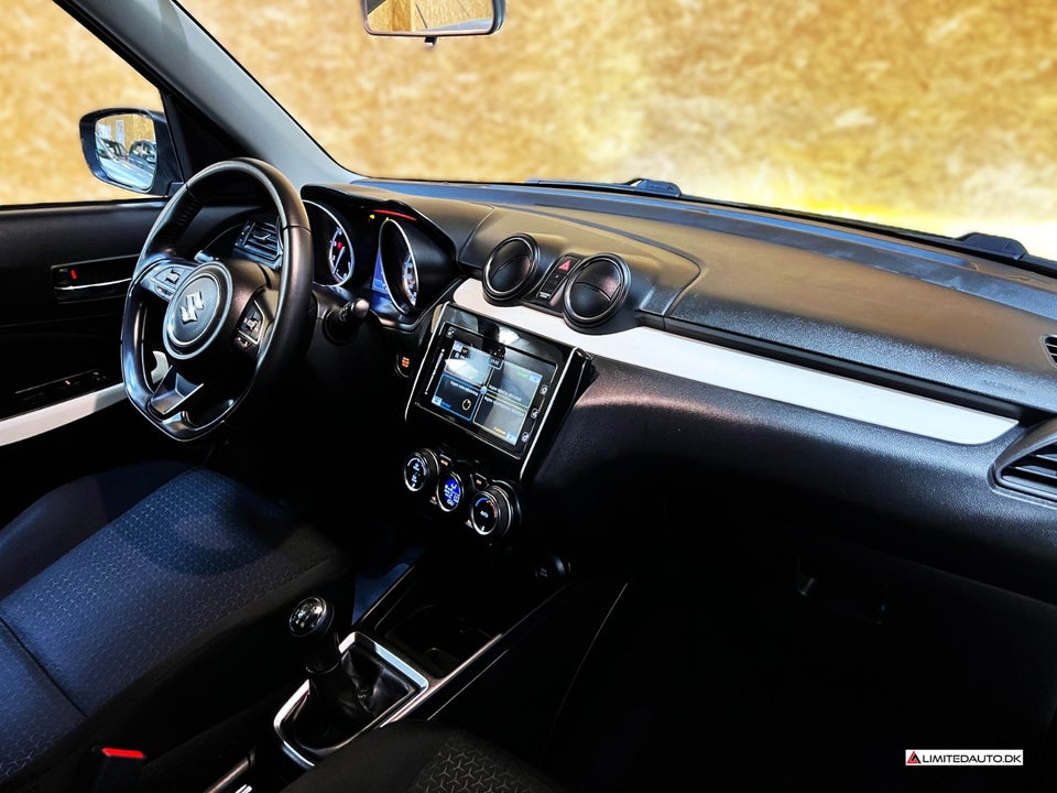 Suzuki Swift 1,2 Dualjet mHybrid Exclusive+ 5d