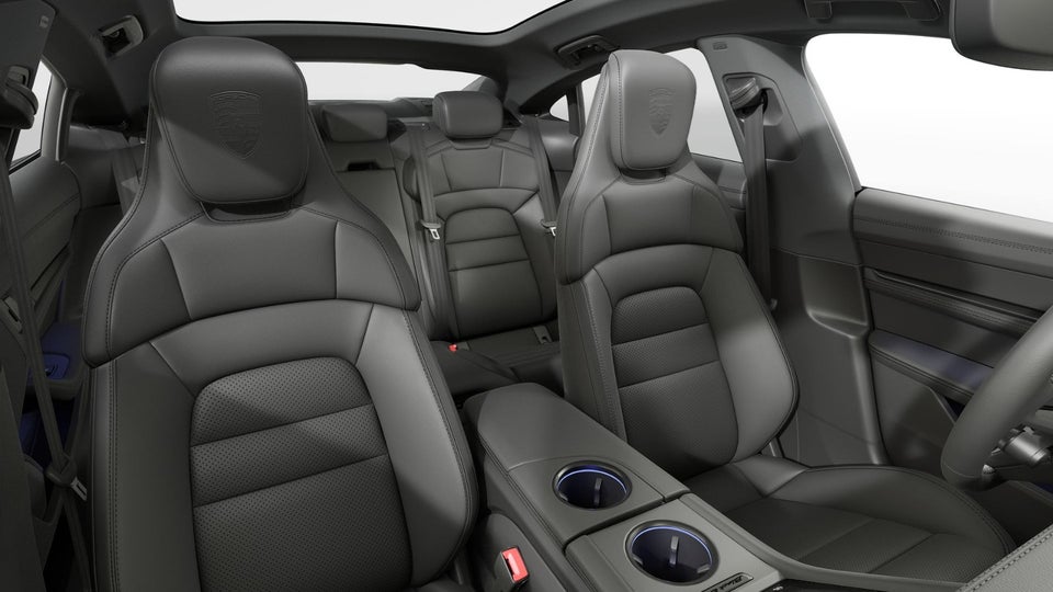 Porsche Taycan Performance+ Black Edition 4d