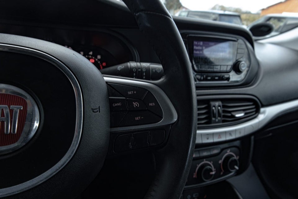 Fiat Tipo 1,4 T-Jet 120 Easy SW 5d