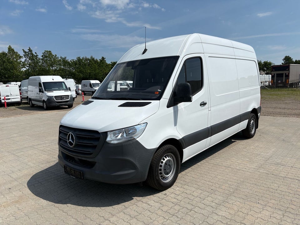 Mercedes Sprinter 214 2,2 CDi A2 Kassevogn aut. FWD