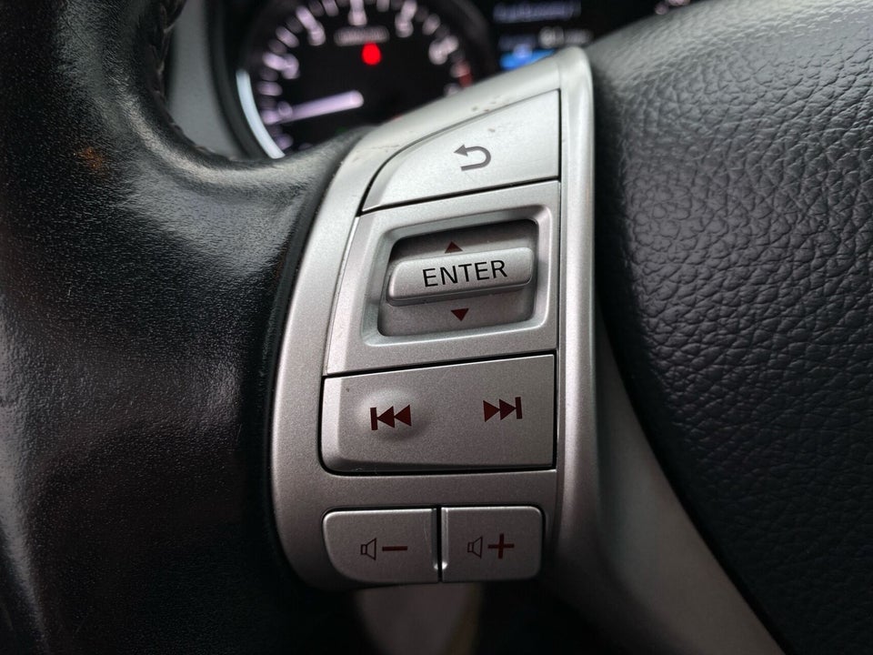 Nissan Qashqai 1,2 Dig-T 115 N-Connecta 5d