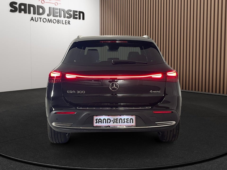 Mercedes EQA300 Progressive 4Matic 5d