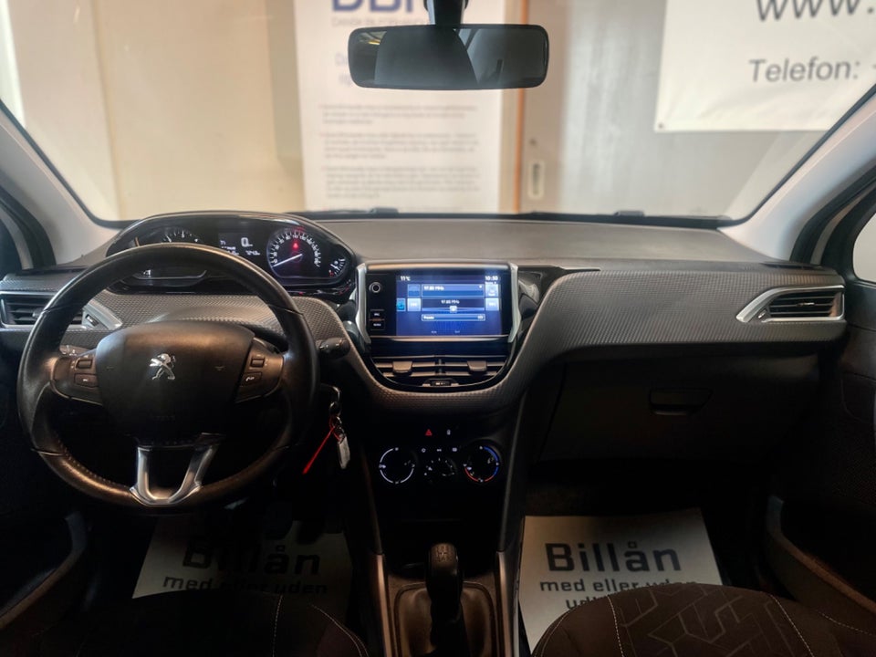 Peugeot 2008 1,6 BlueHDi 100 Envy 5d