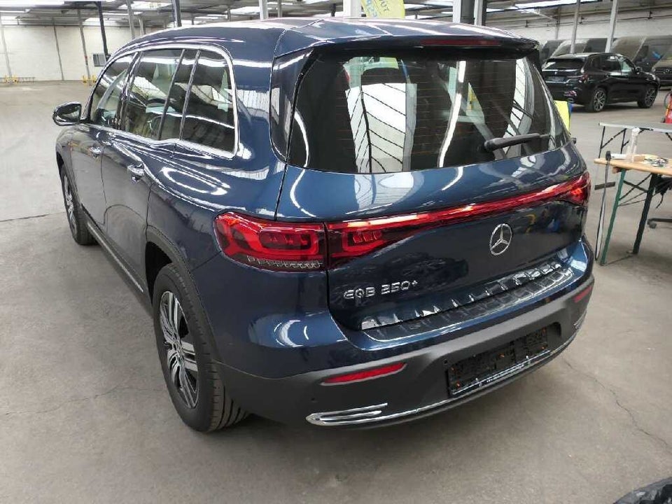 Mercedes EQB250+ Electric Art 7prs 5d