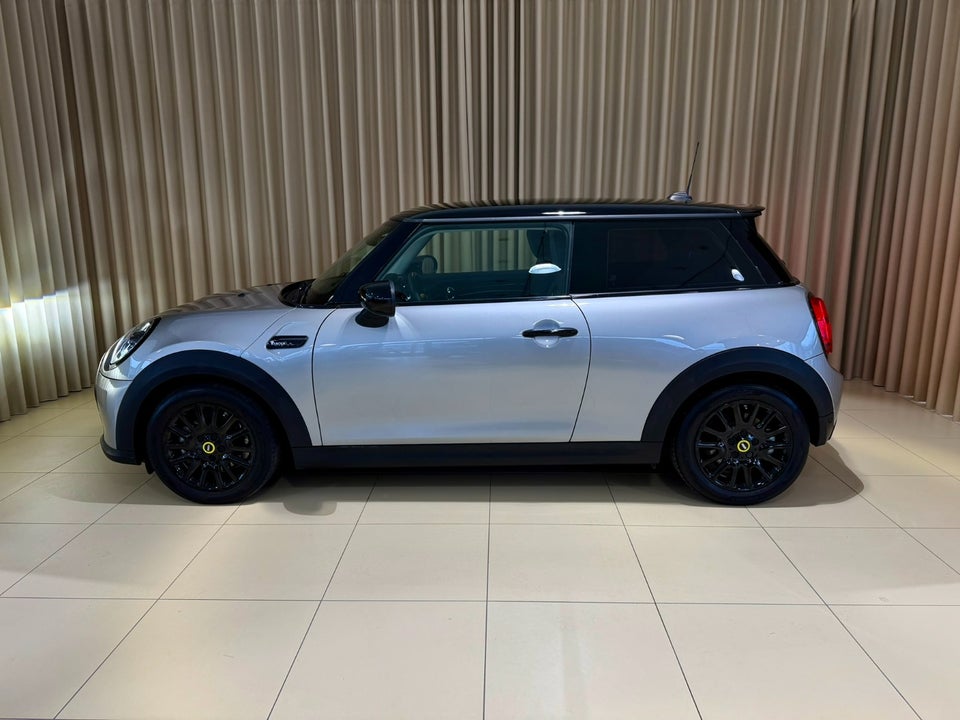 MINI Cooper SE Camden Edition 3d